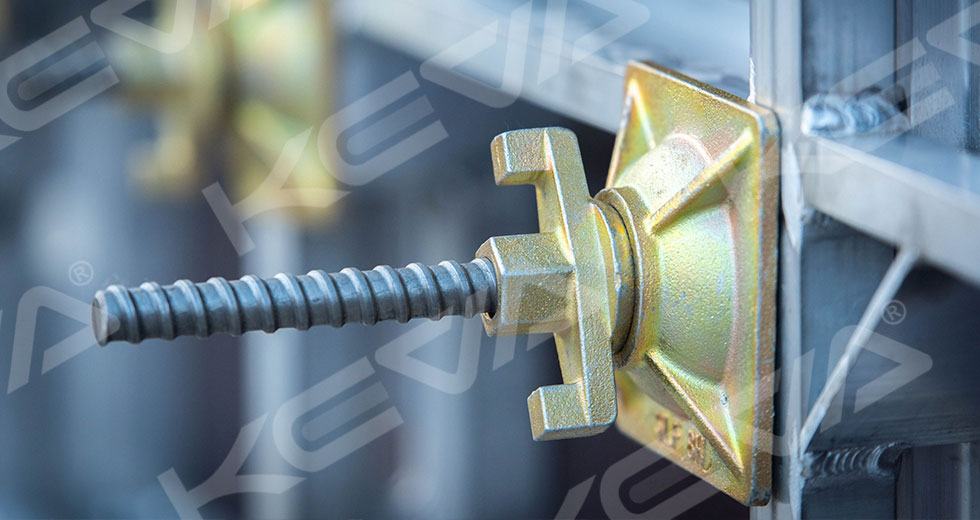 Tuerca giratoria / placa inclinada